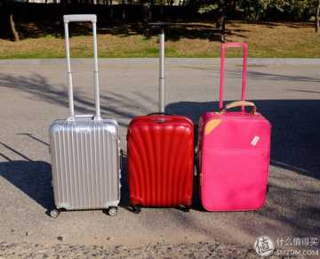 LV、Rimowa、新秀丽对决：谁是最好的登机拉杆行李箱？