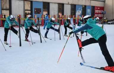 年末遭遇滑铁卢的滑雪市场，2023年期待回暖，有可能吗？