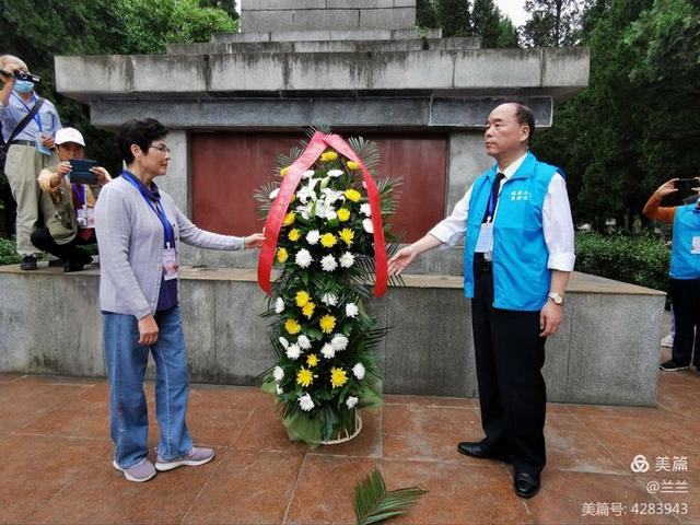 凭君莫话封侯事下句（凭君莫语封侯事）