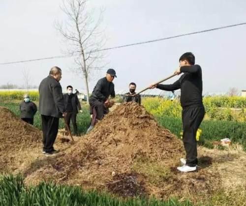 十月一上坟有什么讲究（十月一上坟有什么讲究家人上坟不能重复吗）