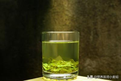 贡菊杭白菊（贡菊杭白菊胎菊哪一种最好一点）