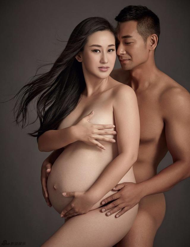 赵文卓夫妇（赵文卓夫妇孕照写真）